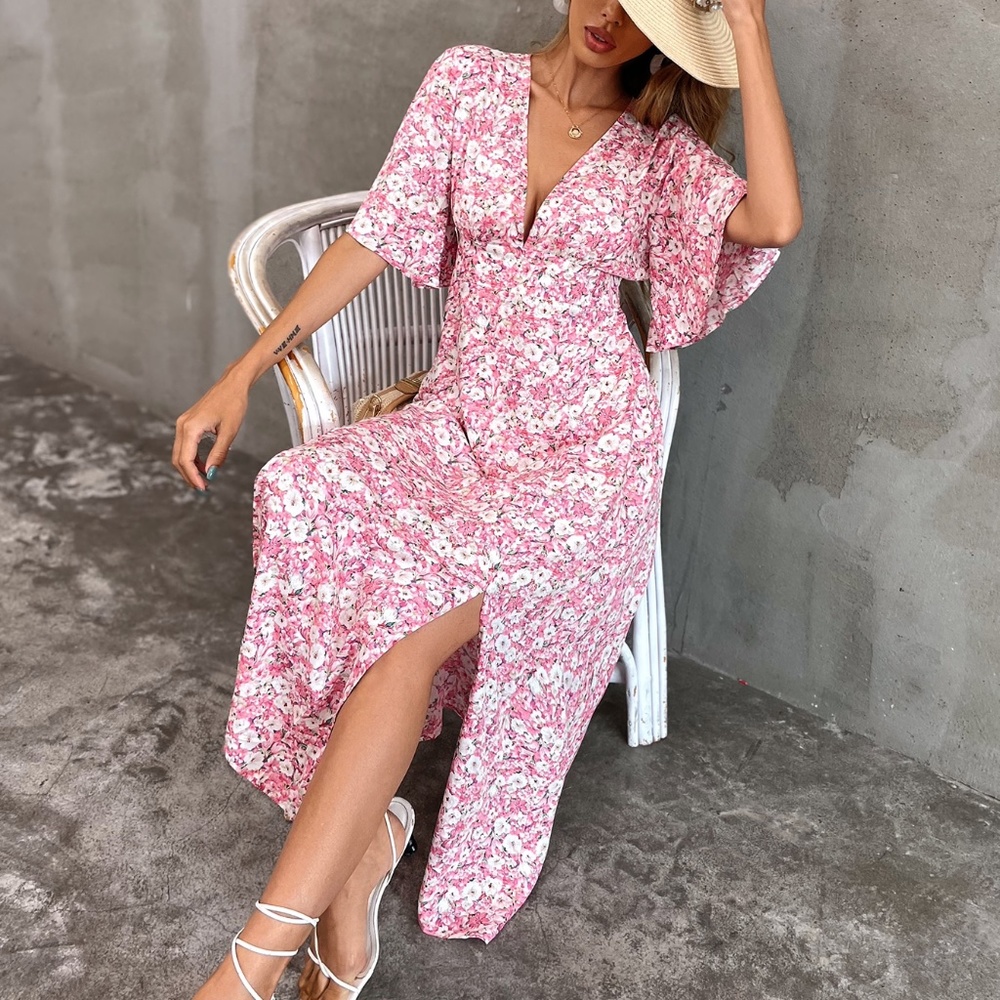 Boho Pink Butterfly Sleeve V neck Floral Dress - Picture 7 of 10